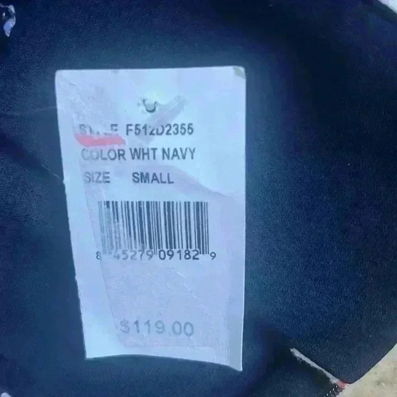 Adelyn Rae dress size small. Striped Sleeveless hidden zipper on side NWT - Picture 10 of 11